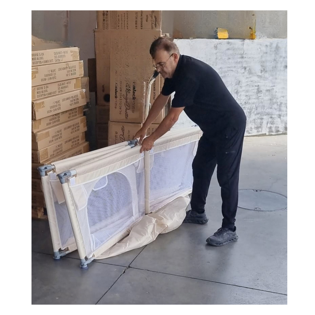 גדר פעילות מתקפלת לתינוקות 180×200 ס״מ – עם שטיח פעילות, כדורים