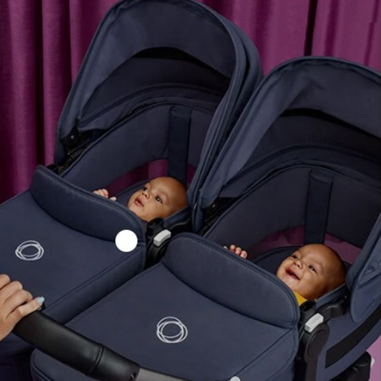 עגלת תאומים /אחיםן בוגאבו דונקי