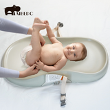 משטח החתלה מסיליקון עם חגורות ומובייל