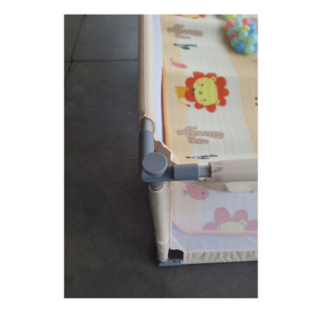 גדר פעילות מתקפלת לתינוקות 180×200 ס״מ – עם שטיח פעילות, כדורים