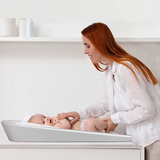 משטח החתלה מסיליקון גדול  עם חגורות צבע בז