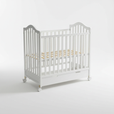 מיטה לתינוקות עם מגירת אחסון – קומפקטית צבע לבן