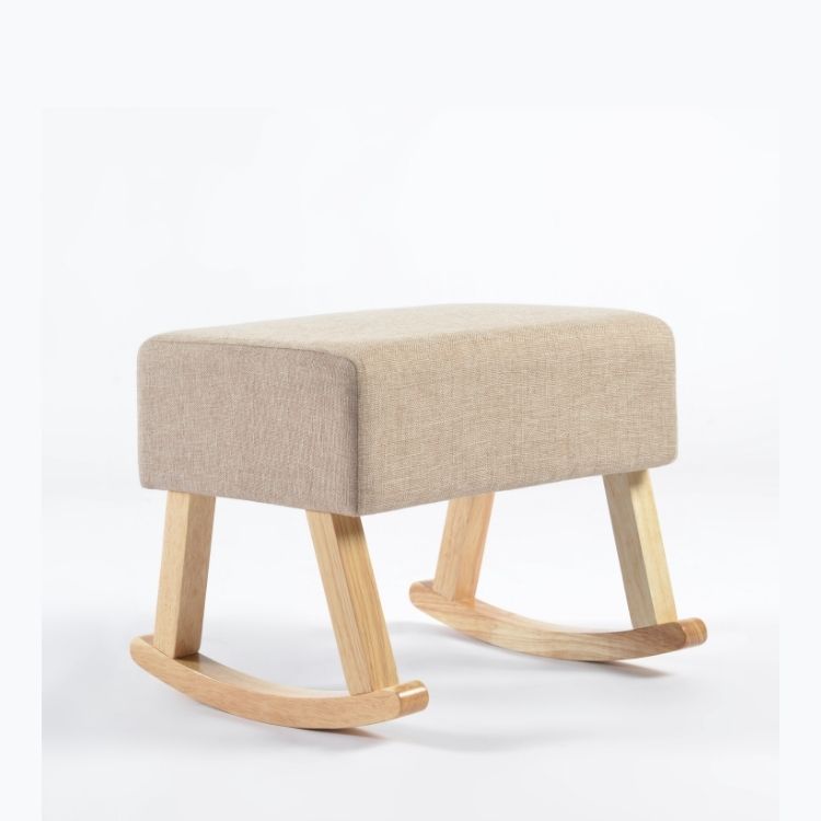 כורסאת הנקה נדנדה בז’ עם גב מתכוונן והדום מתנדנד