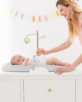 משטח החתלה מסיליקון עם חגורות ומובייל