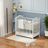 מיטה לתינוקות עם מגירת אחסון – קומפקטית צבע לבן